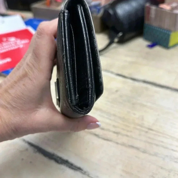 Loungefly Disney Frozen Elsa Iridescent Snowflake Trifold Wallet - Picture 5 of 6